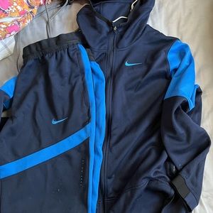 Nike women's Set